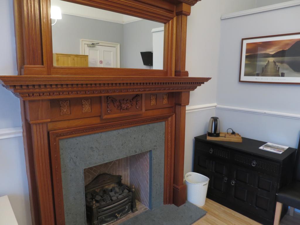 Thornfield Guest Residence Edimburgo Esterno foto