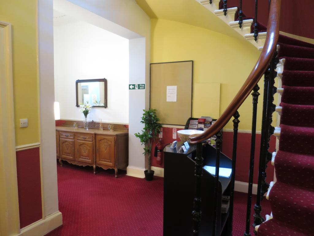 Thornfield Guest Residence Edimburgo Esterno foto