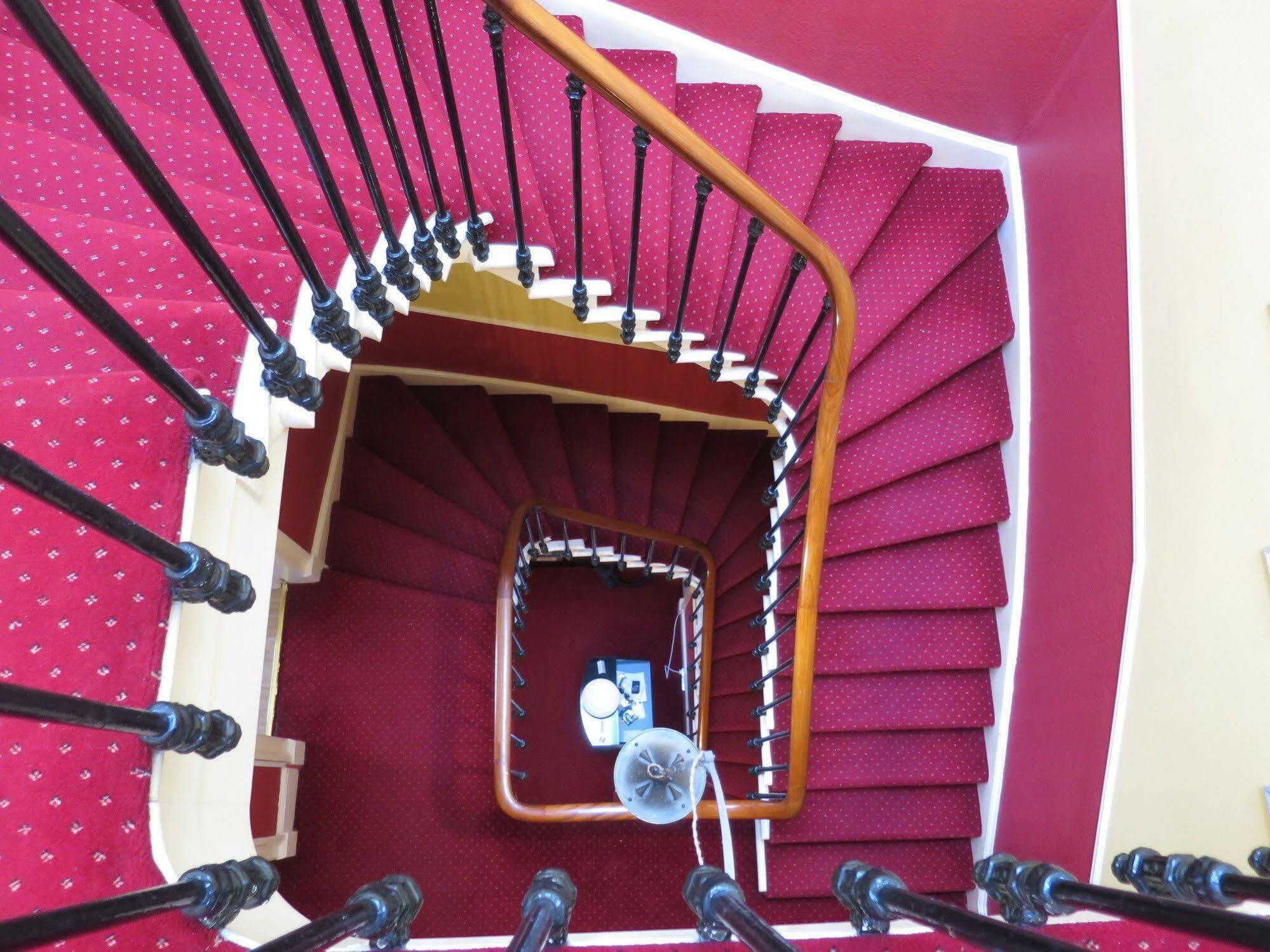 Thornfield Guest Residence Edimburgo Esterno foto